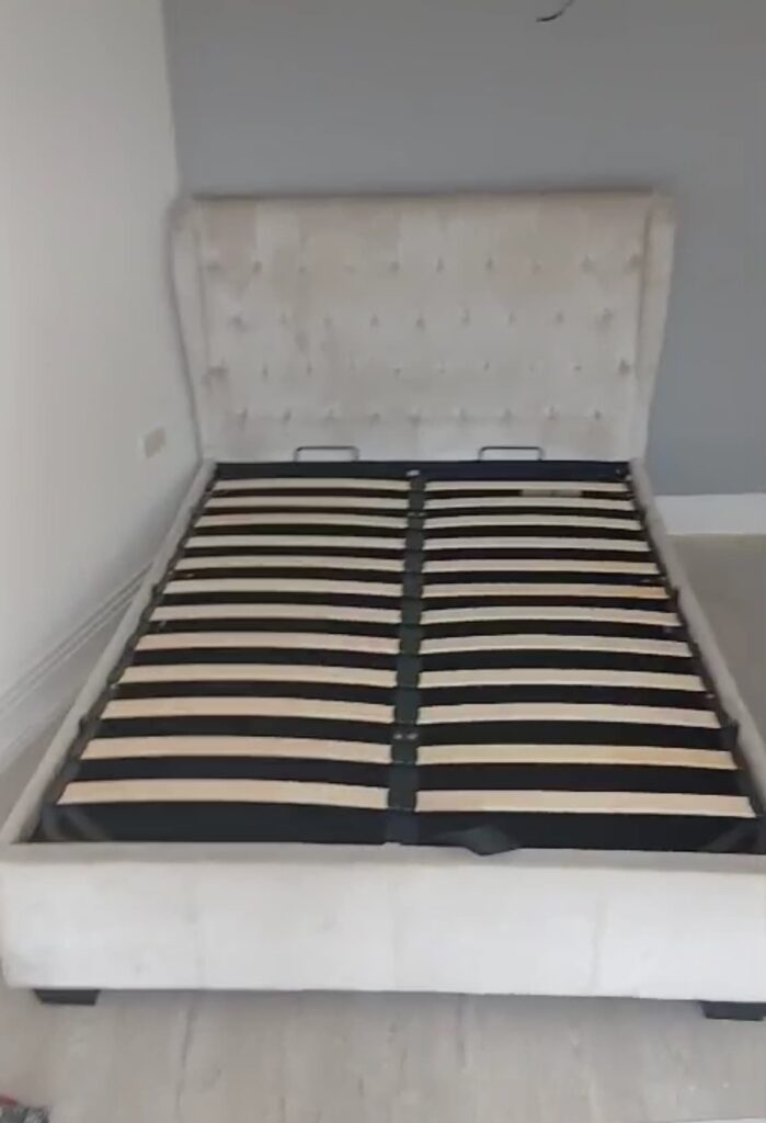 3 bed house move in Northwood HA6 with bed ready for dismantling before removal